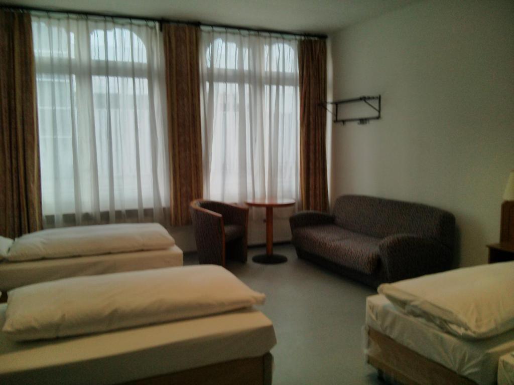 Willy Hotel Frankfurt Frankfurt am Main Oda fotoğraf