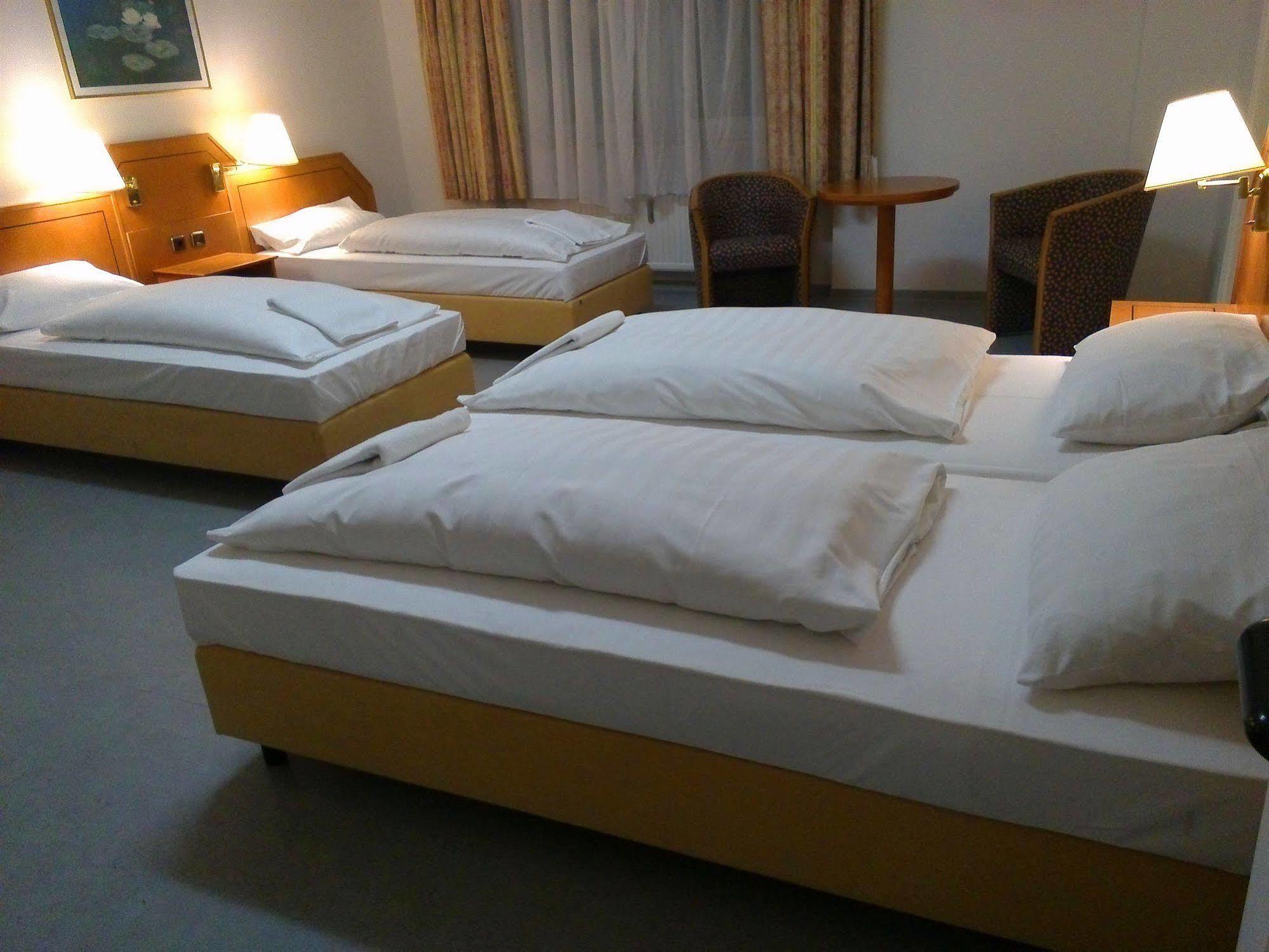 Willy Hotel Frankfurt Frankfurt am Main Dış mekan fotoğraf