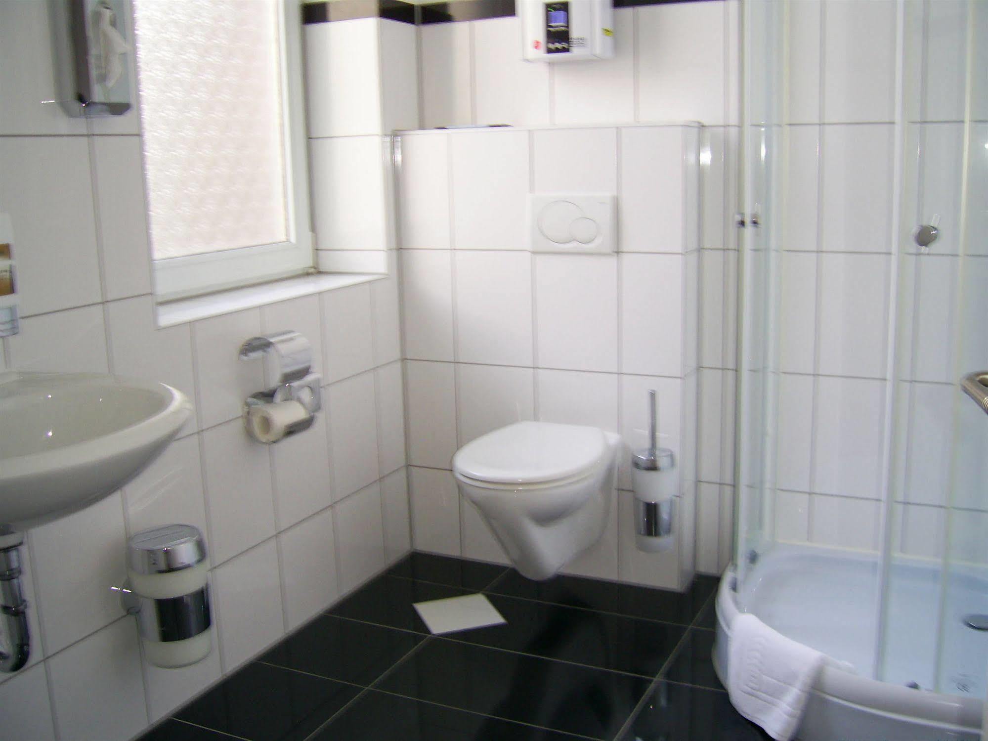 Willy Hotel Frankfurt Frankfurt am Main Dış mekan fotoğraf