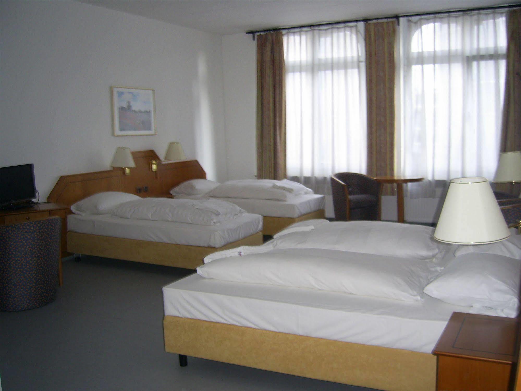 Willy Hotel Frankfurt Frankfurt am Main Dış mekan fotoğraf