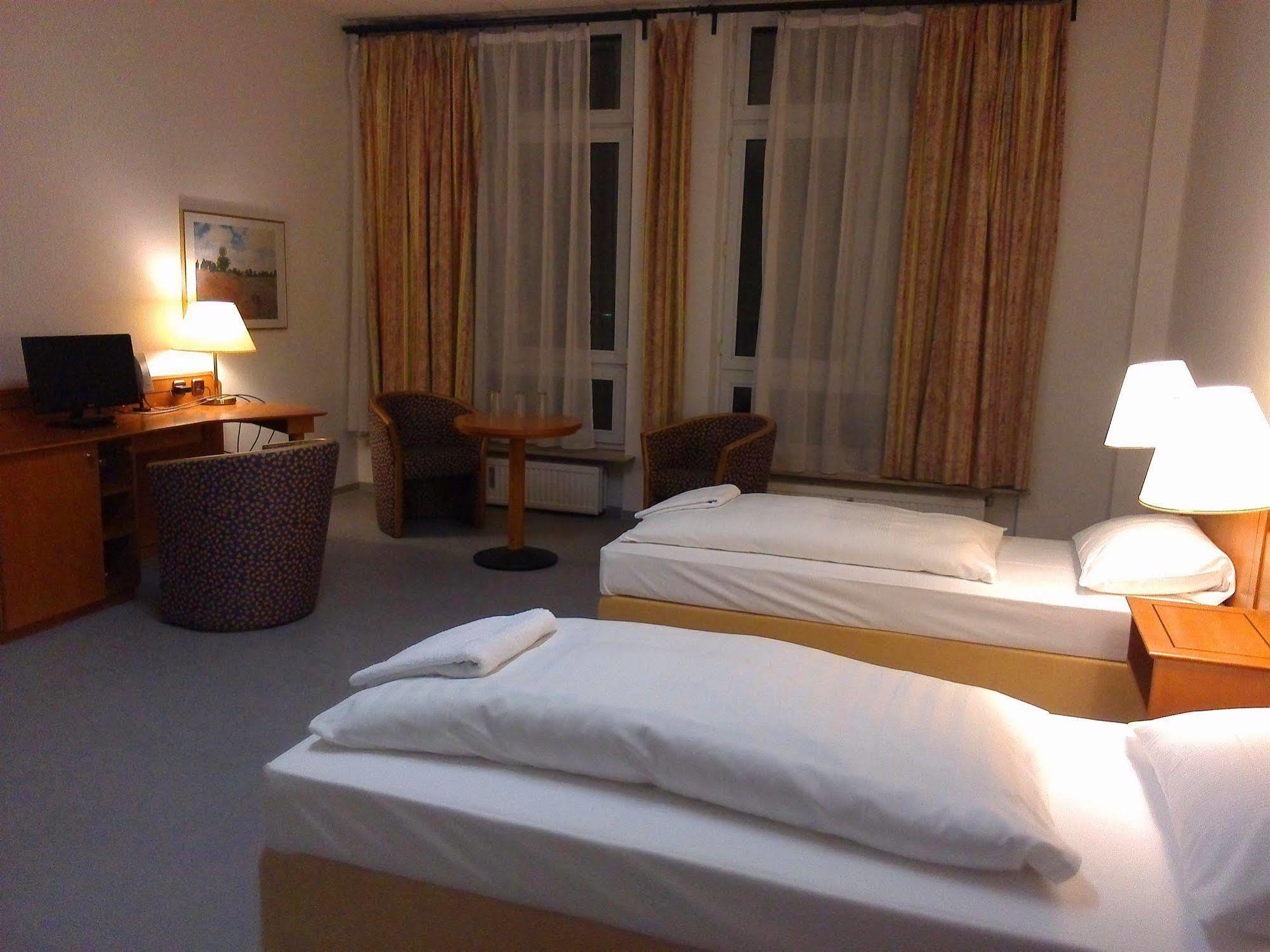Willy Hotel Frankfurt Frankfurt am Main Dış mekan fotoğraf
